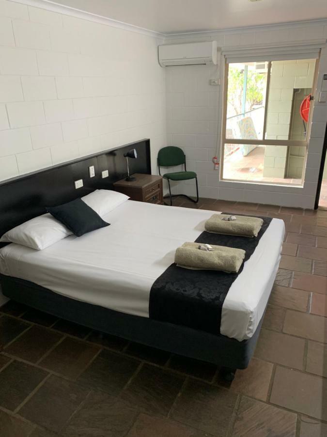 Longreach Most Central Motel Exteriér fotografie